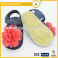 Zapatos de la muchacha del verano de la manera de la fábrica baratos de China más baratos con el folwer